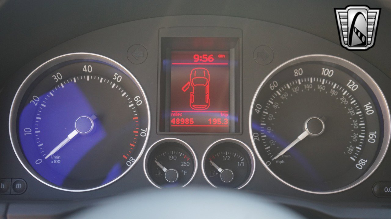 Used 2008 Volkswagen R32 image 17