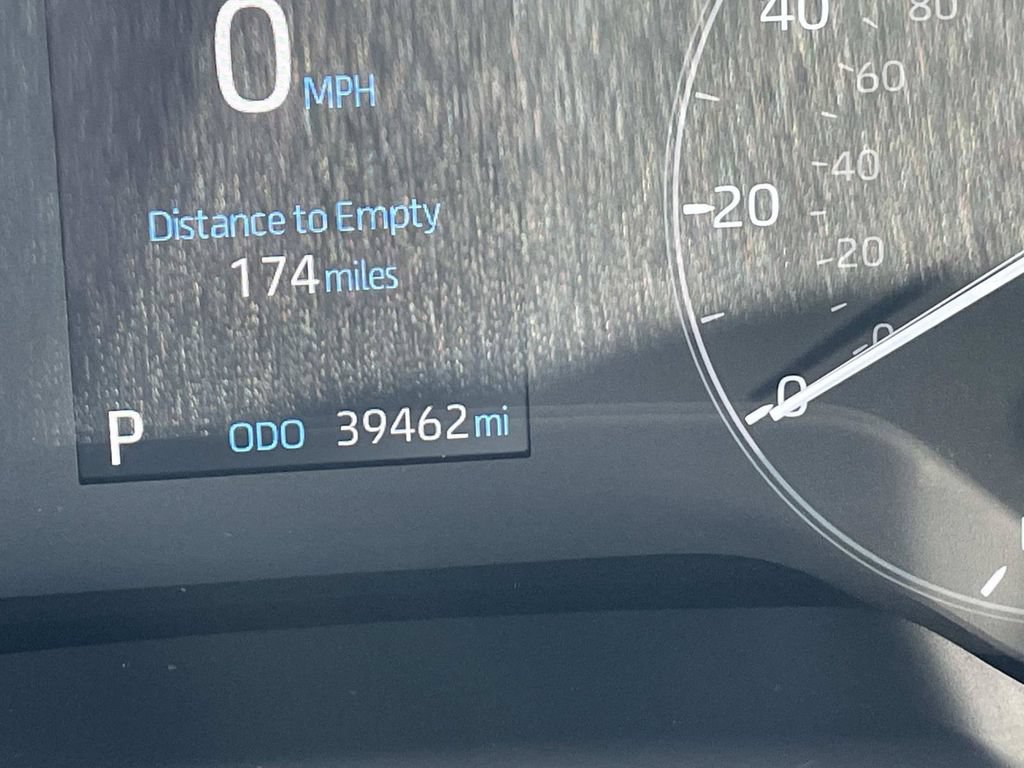 Used 2025 Toyota Corolla SE FWD image 27