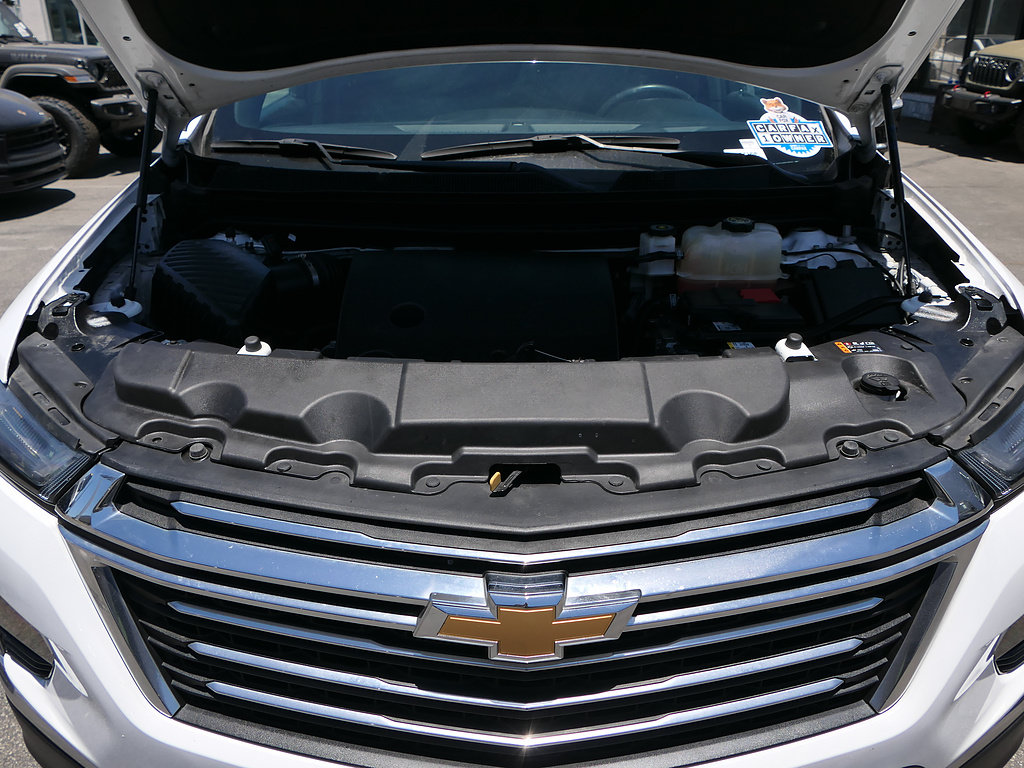 Used 2023 Chevrolet Traverse LT FWD image 27