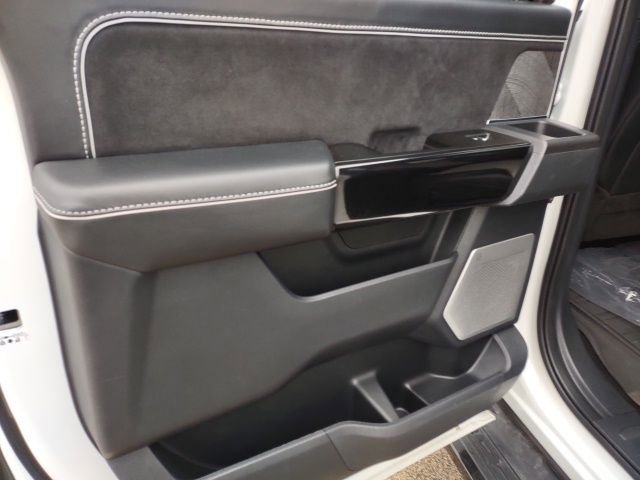 Used 2022 Ford F150 Lightning Platinum image 20