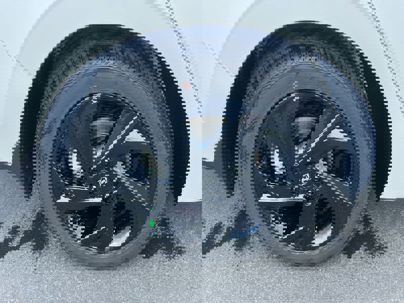 Certified 2026 Hyundai Elantra Sport image 15