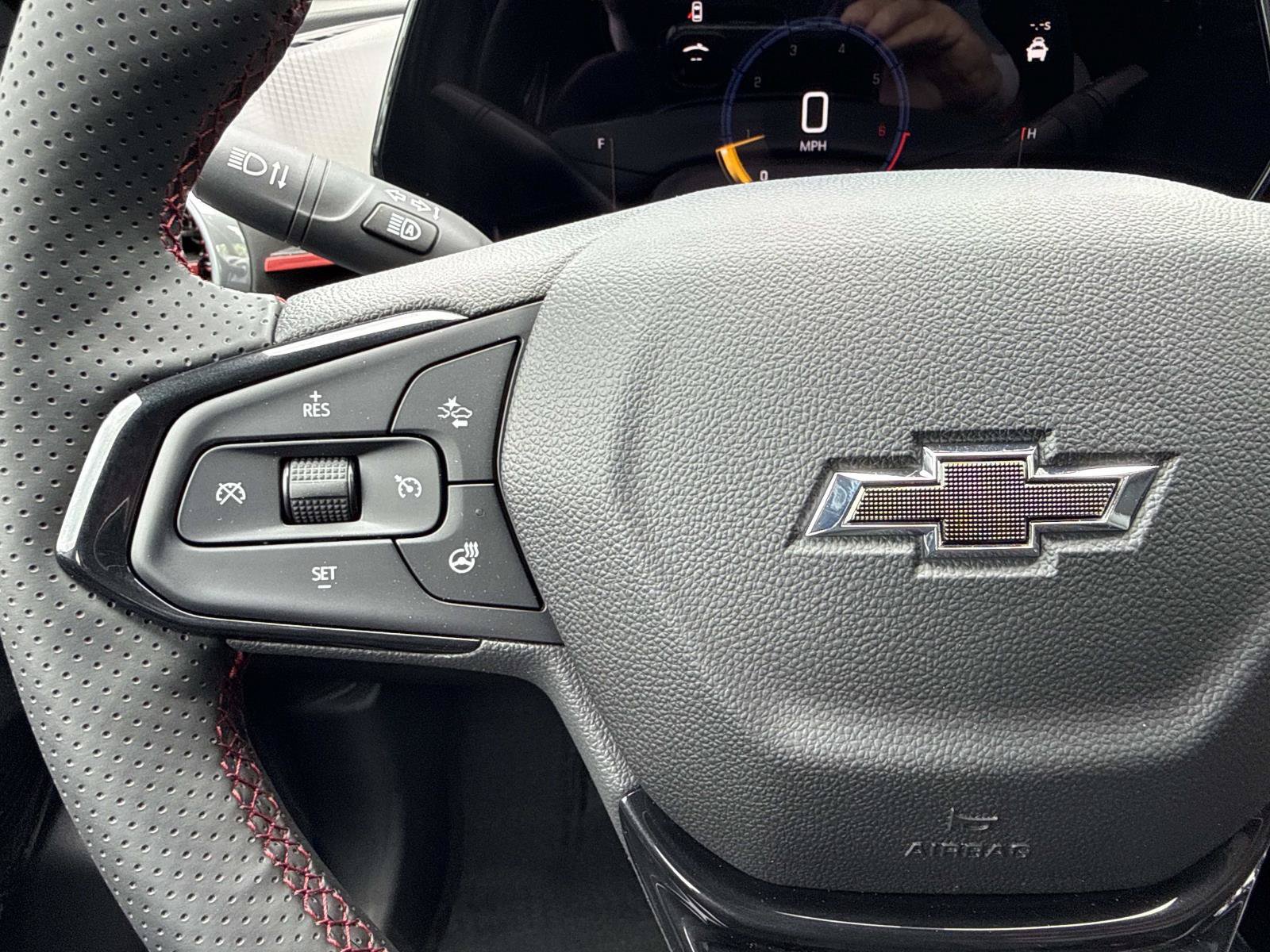 New 2026 Chevrolet Trax RS w/ Driver Confidence Package FWD image 15