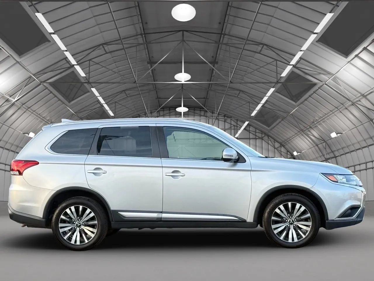 Used 2019 Mitsubishi Outlander SEL AWD/4WD image 8