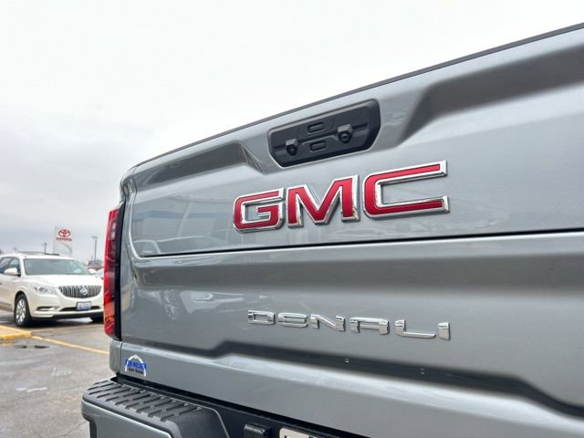Used 2025 GMC Sierra 2500 Denali w/ Denali Reserve Package image 10