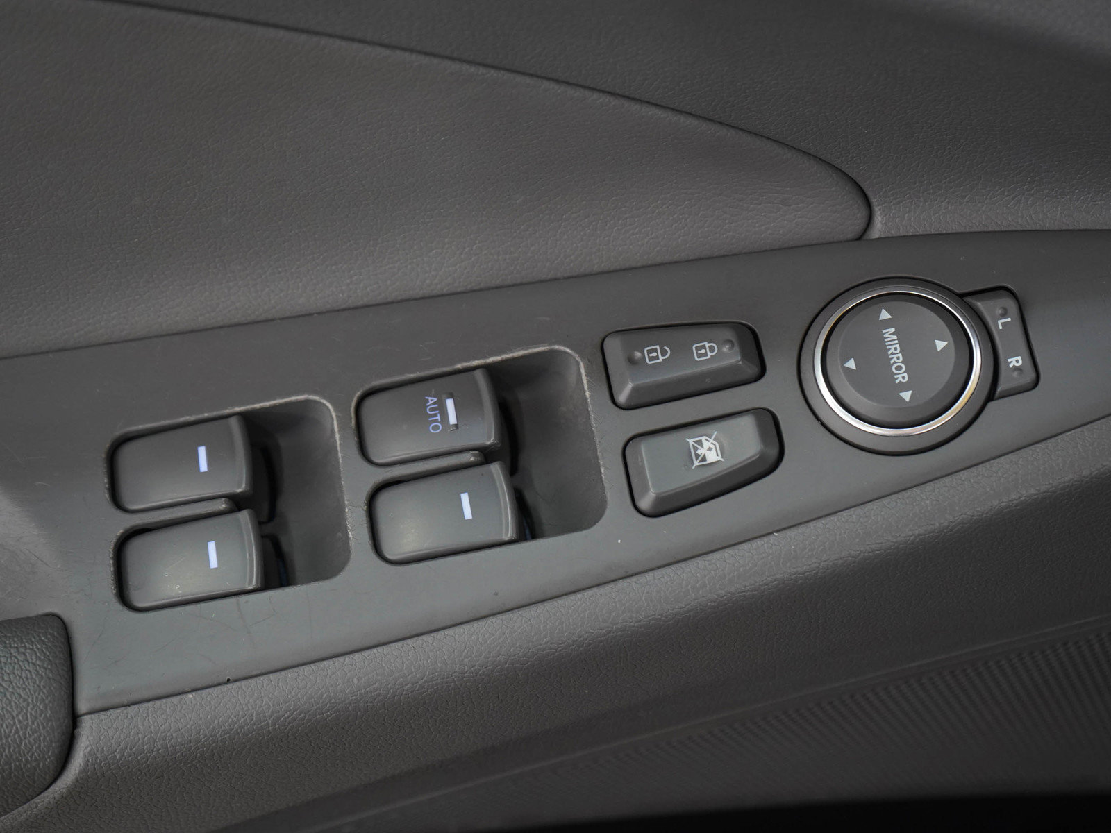 Used 2011 Hyundai Sonata SE w/ Navigation & Sunroof Pkg 4 FWD image 19