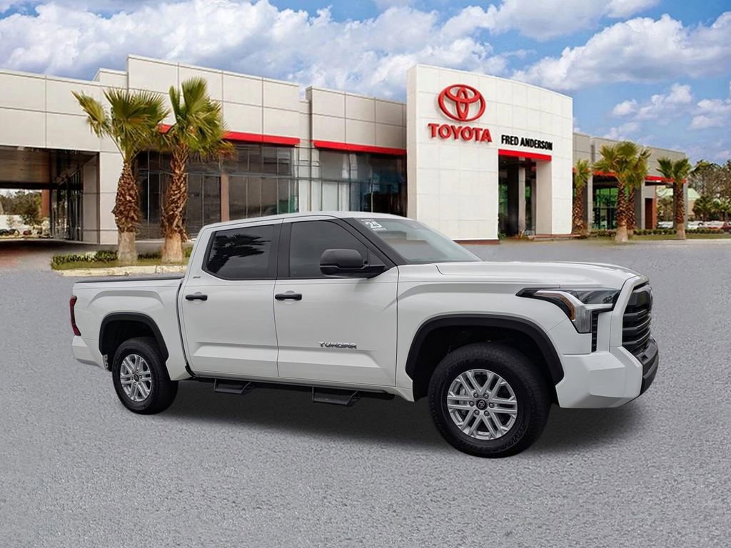 Used 2025 Toyota Tundra SR5 AWD/4WD image 1
