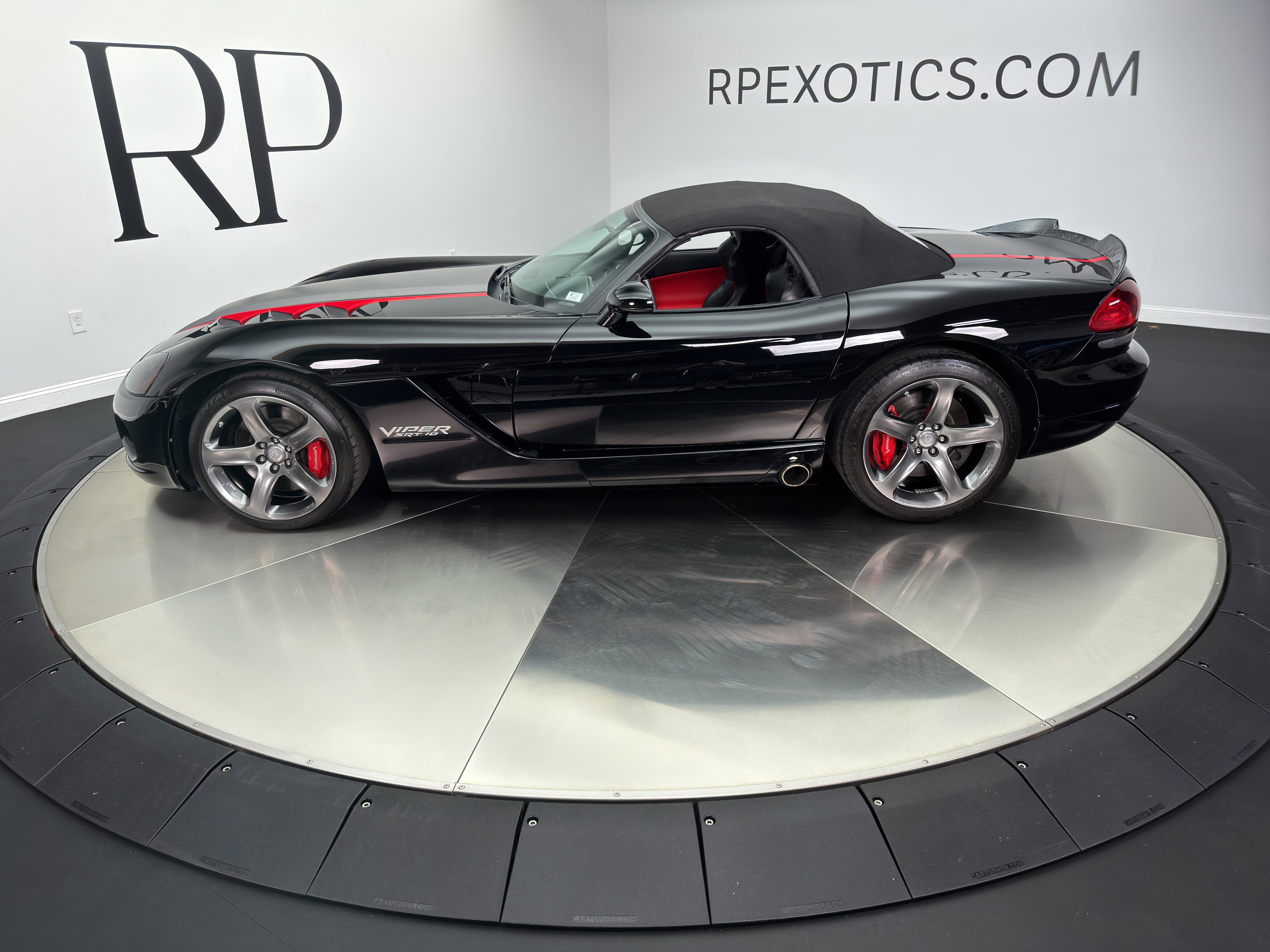 Used 2008 Dodge Viper SRT-10 w/ Protection Group RWD image 14