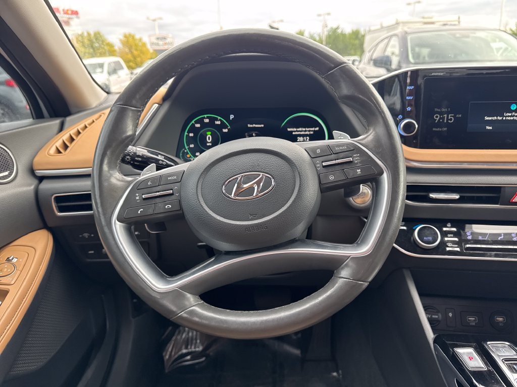 Certified 2022 Hyundai Sonata Limited FWD image 40