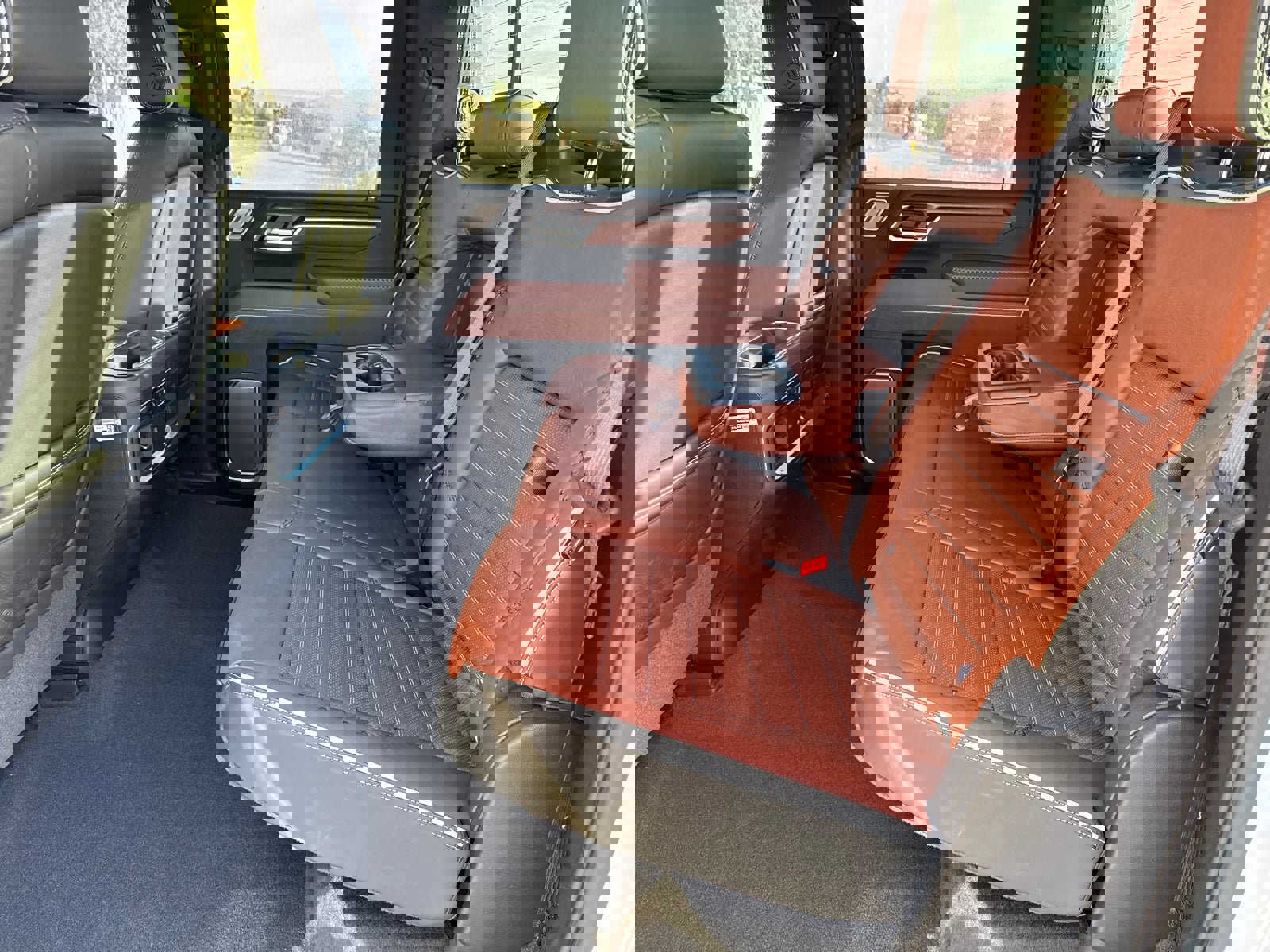 New 2026 GMC Sierra 3500 Denali Ultimate w/ LPO, Black Badging Package image 21