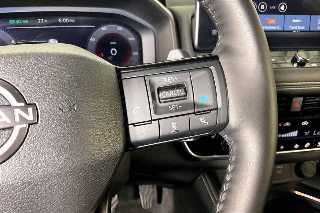 Used 2025 Nissan Rogue Platinum w/ Tech Package FWD image 24