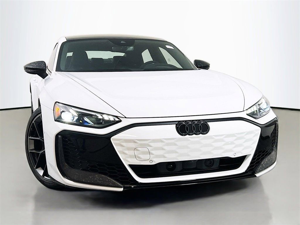 New 2026 Audi RS e-tron GT performance video 2