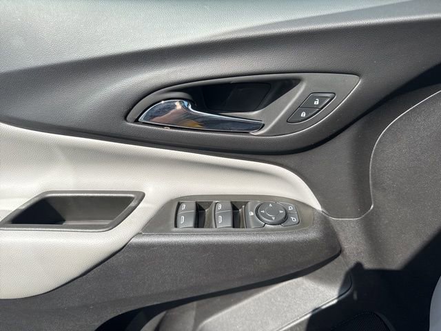 Used 2024 Chevrolet Equinox LS image 11
