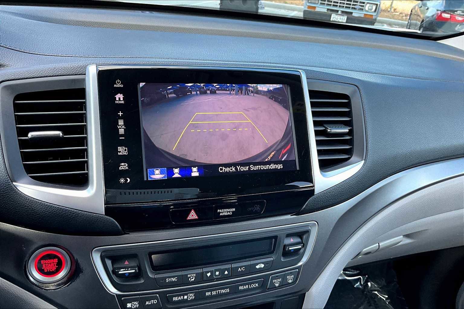 Used 2018 Honda Pilot EX image 27