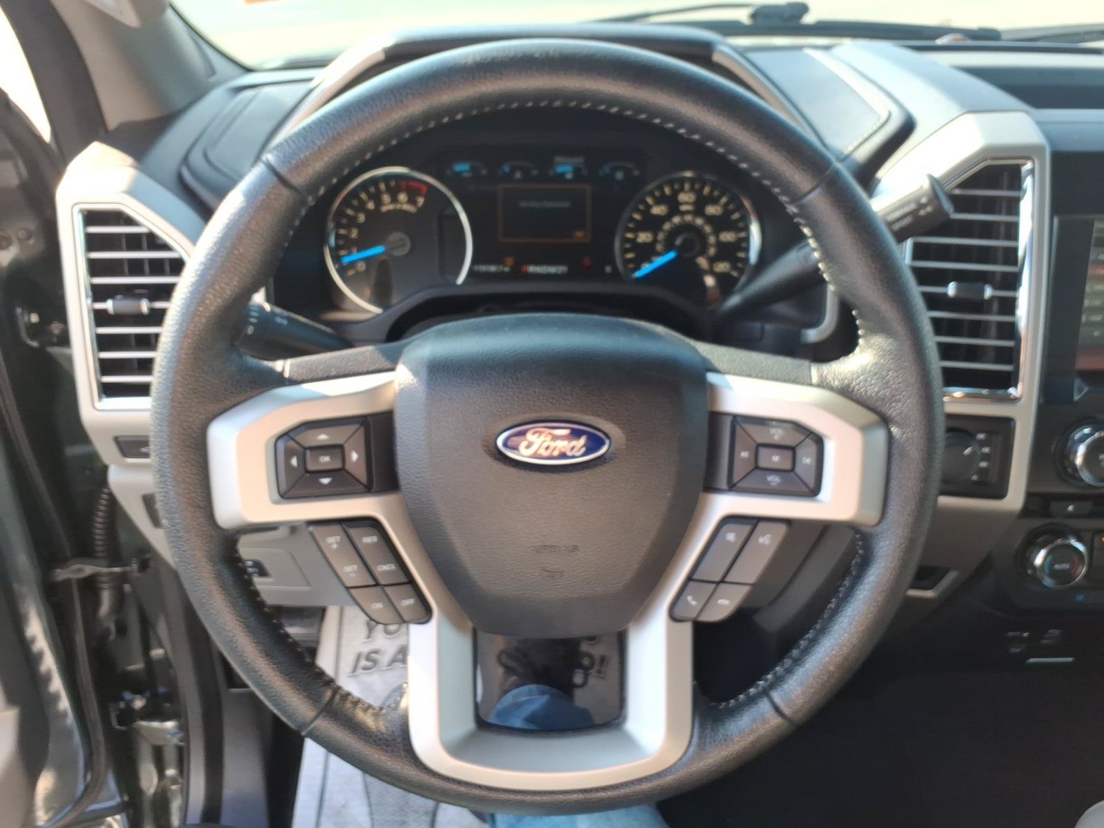 Used 2015 Ford F150 Lariat AWD/4WD image 19