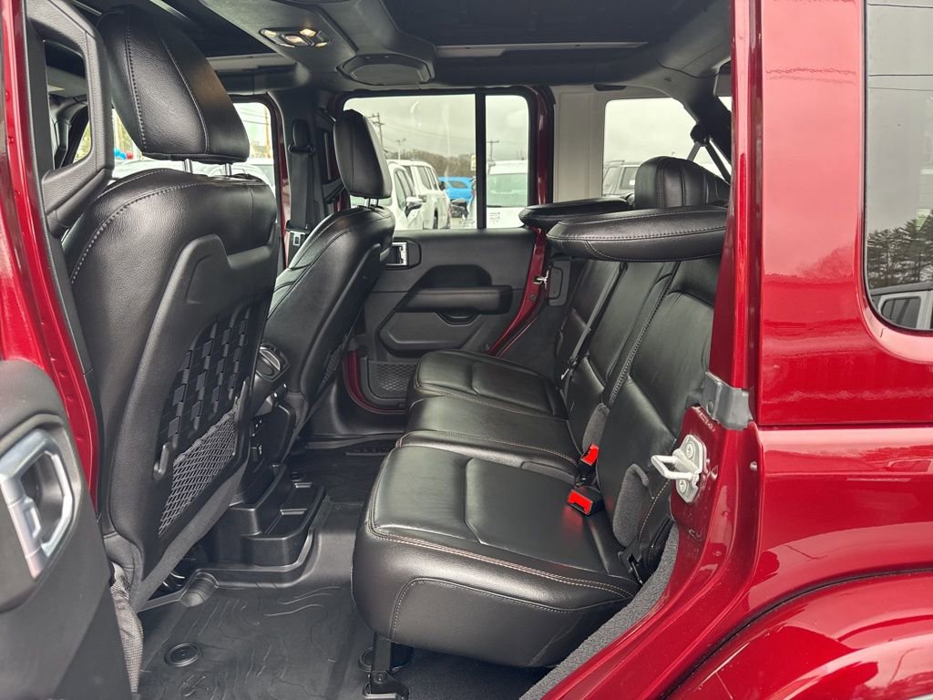 Used 2021 Jeep Wrangler Unlimited Rubicon w/ Trailer Tow Package image 23