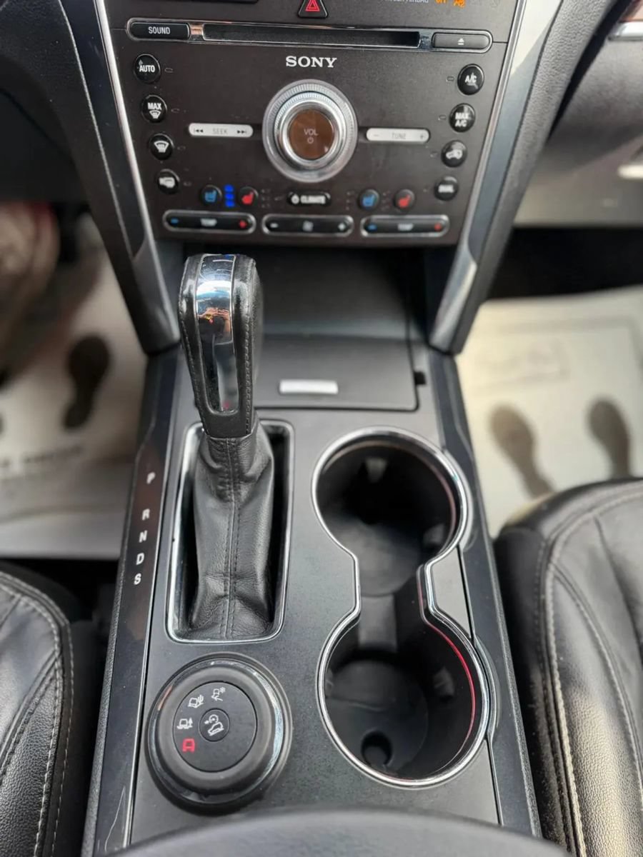 Used 2016 Ford Explorer Limited AWD/4WD image 16