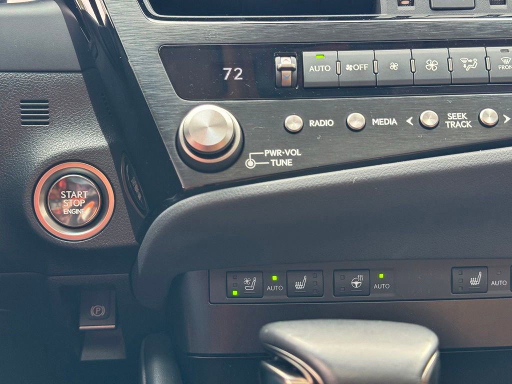 Certified 2024 Lexus ES 350 w/ Premium Package image 32