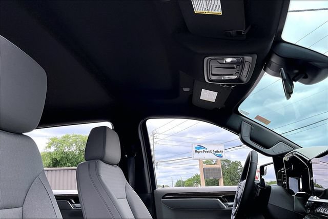 Used 2025 Chevrolet Silverado 1500 LT Trail Boss AWD/4WD image 27