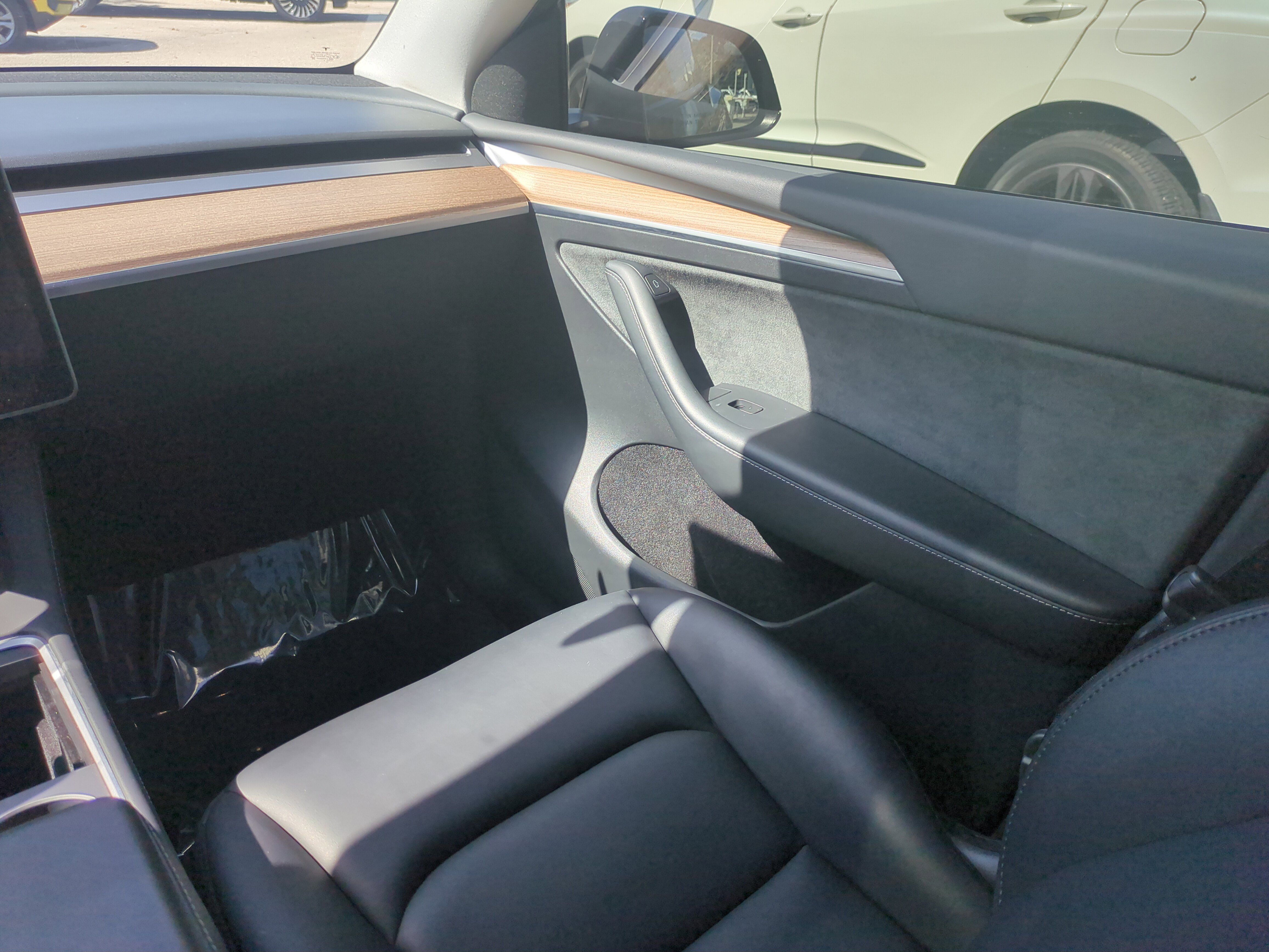 Used 2023 Tesla Model Y Performance image 18