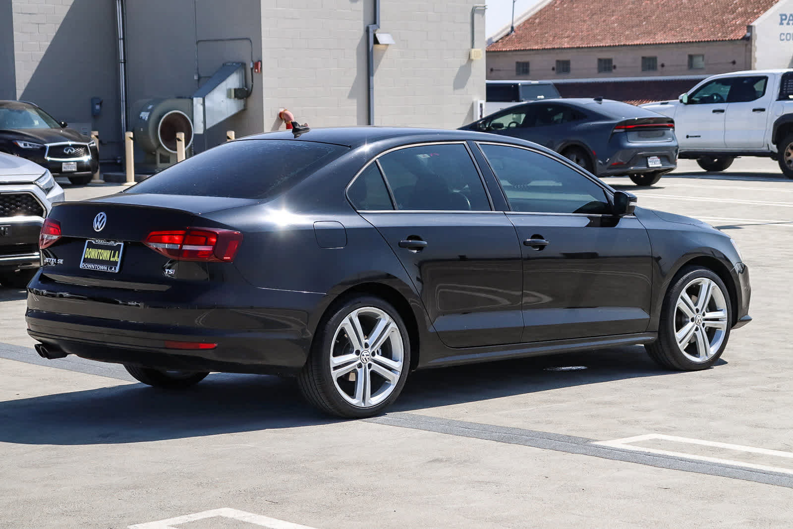 Used 2018 Volkswagen Jetta Sport image 4