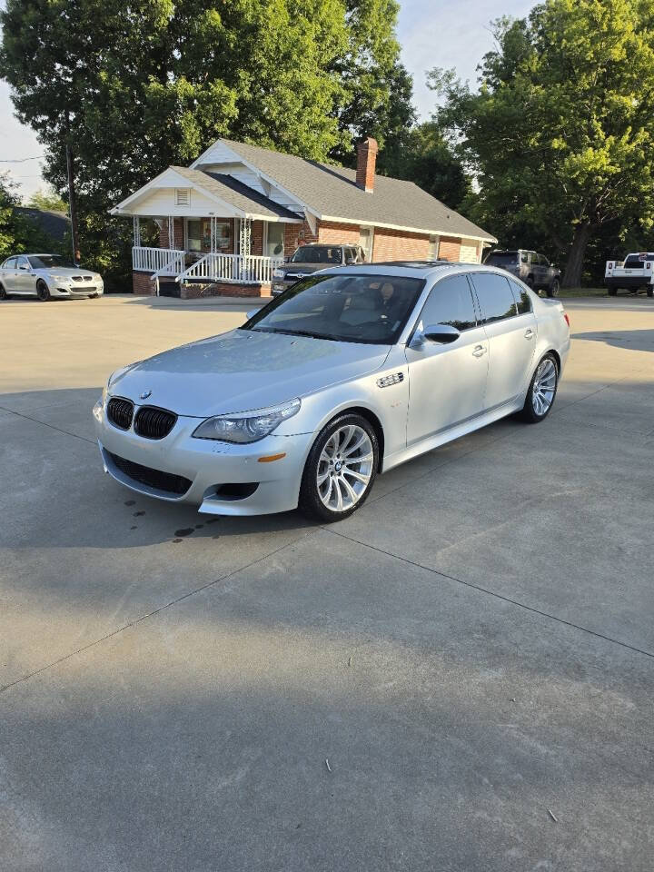 Used 2008 BMW M5 RWD image 1