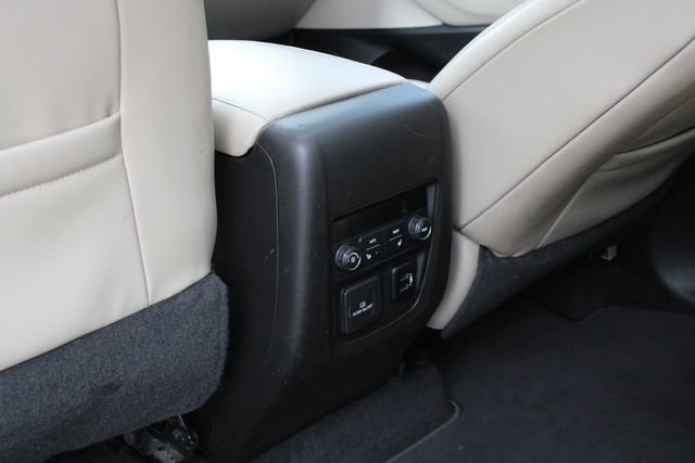 Used 2018 Buick Enclave Premium w/ Trailering Package AWD/4WD image 25