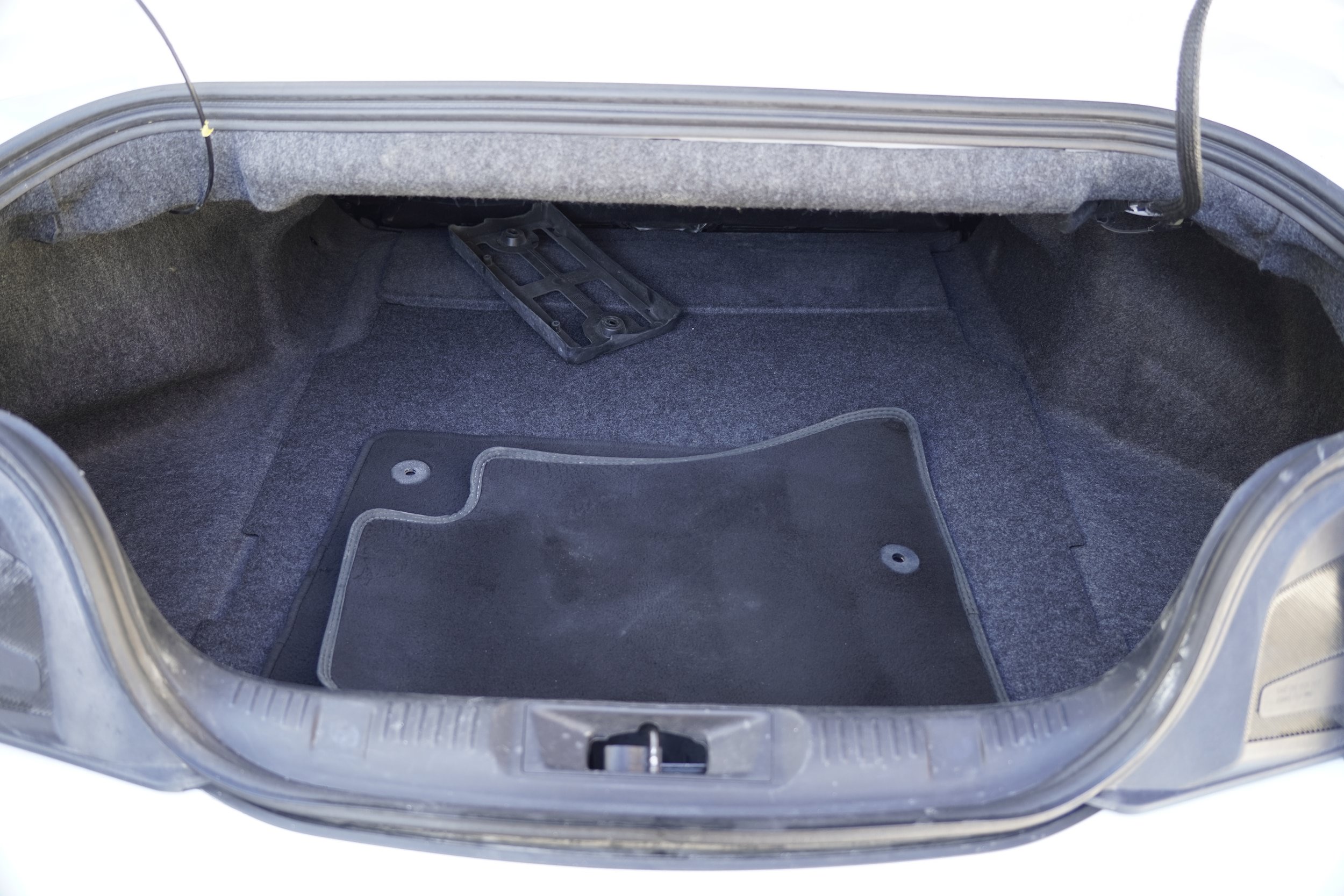 Used 2024 Ford Mustang Convertible RWD image 22