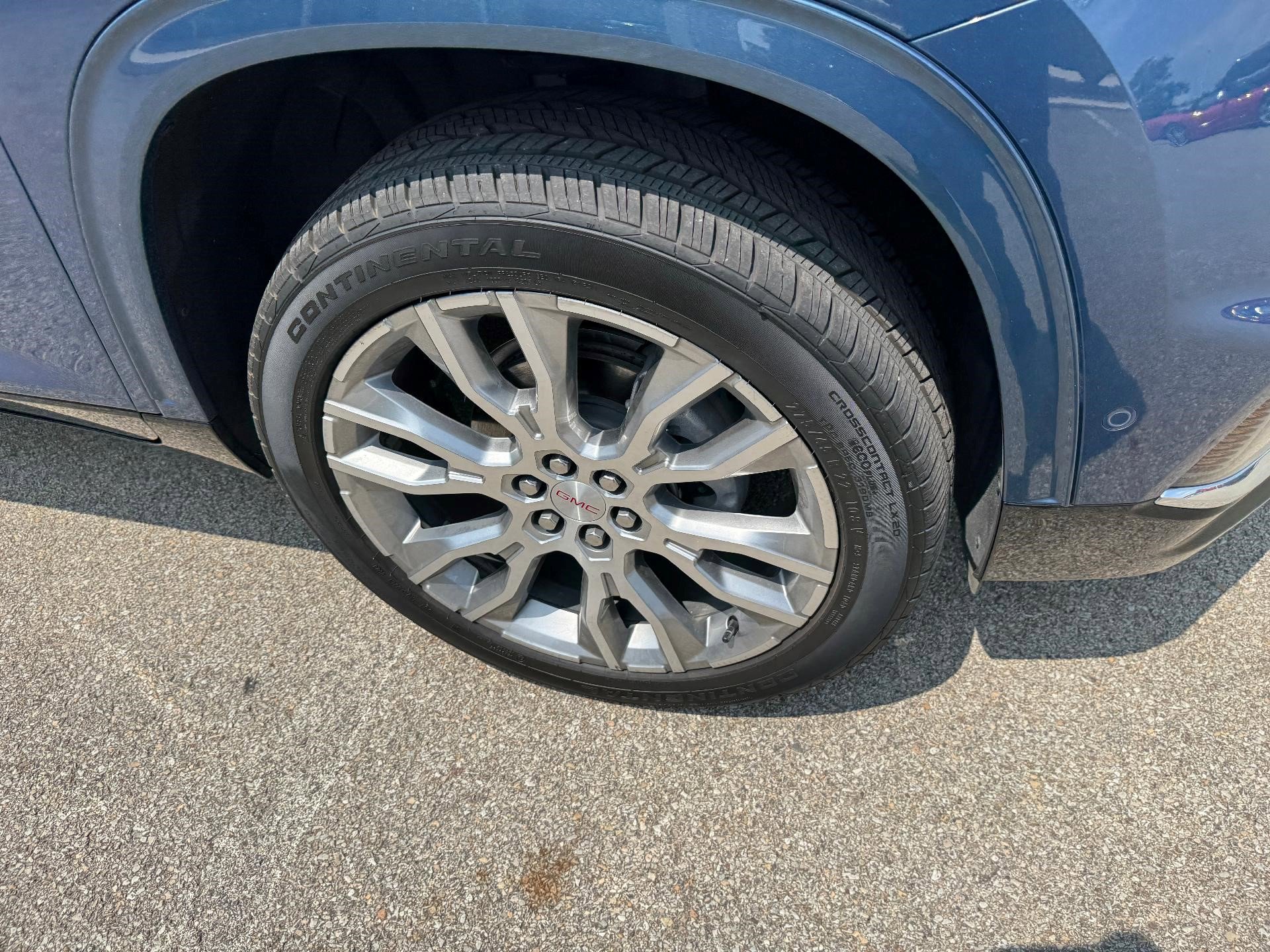 Certified 2025 GMC Acadia Denali w/ Super Cruise Package image 11