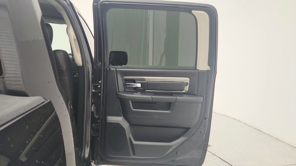 Used 2016 RAM 1500 Sport RWD image 26