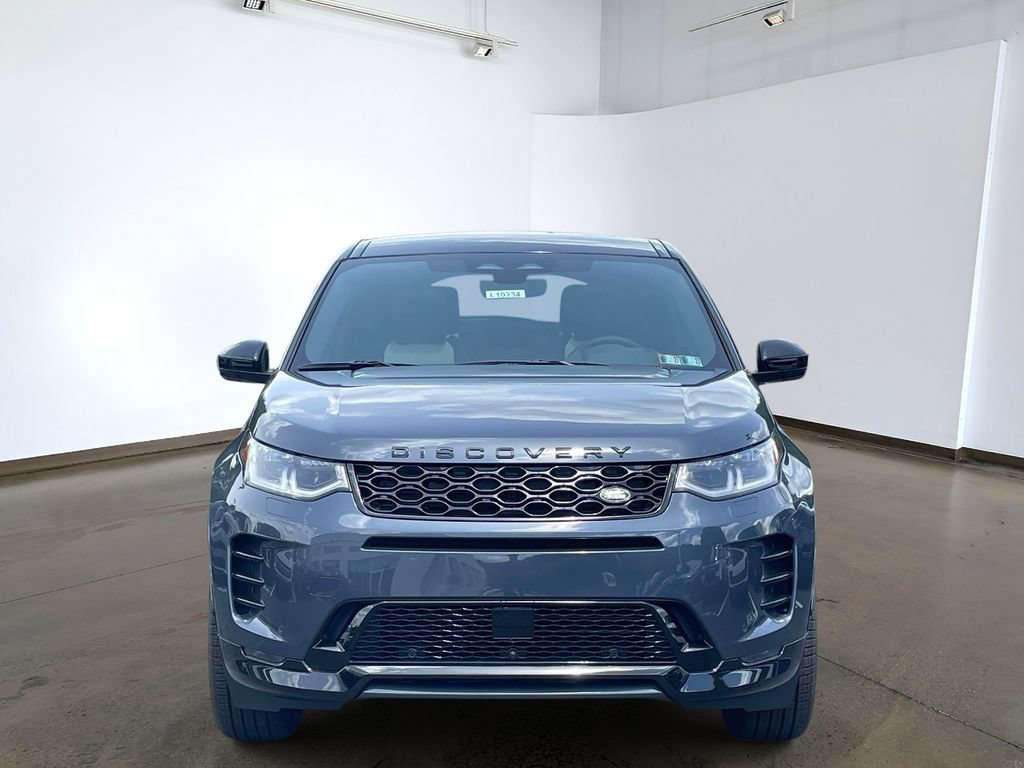 New 2026 Land Rover Discovery Sport Landmark AWD/4WD image 2