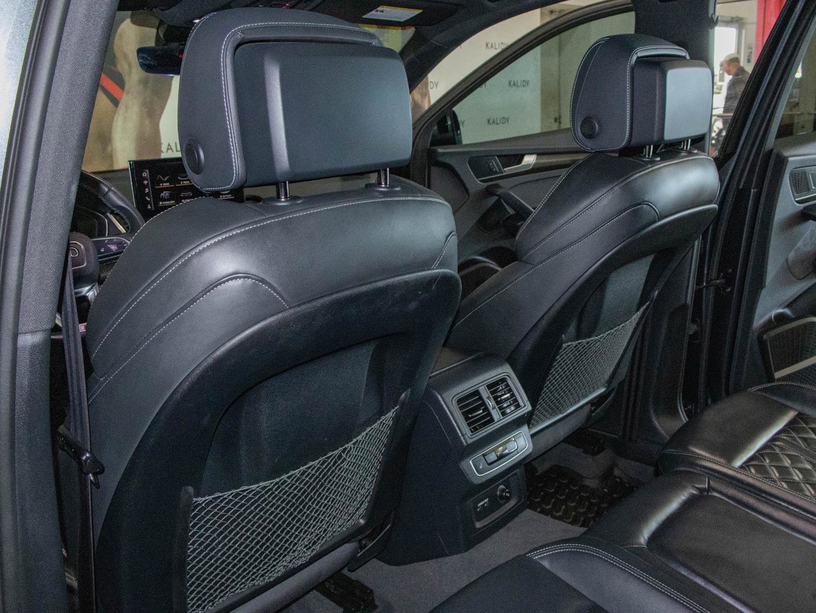 Used 2023 Audi SQ5 Prestige w/ Prestige Package image 10