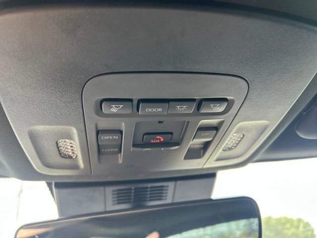 Used 2025 Toyota Camry SE w/ Multimedia Upgrade Package FWD image 20