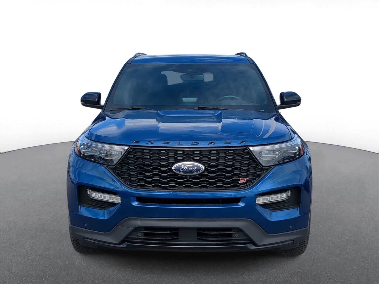 Used 2020 Ford Explorer ST w/ ST Street Pack AWD/4WD image 3