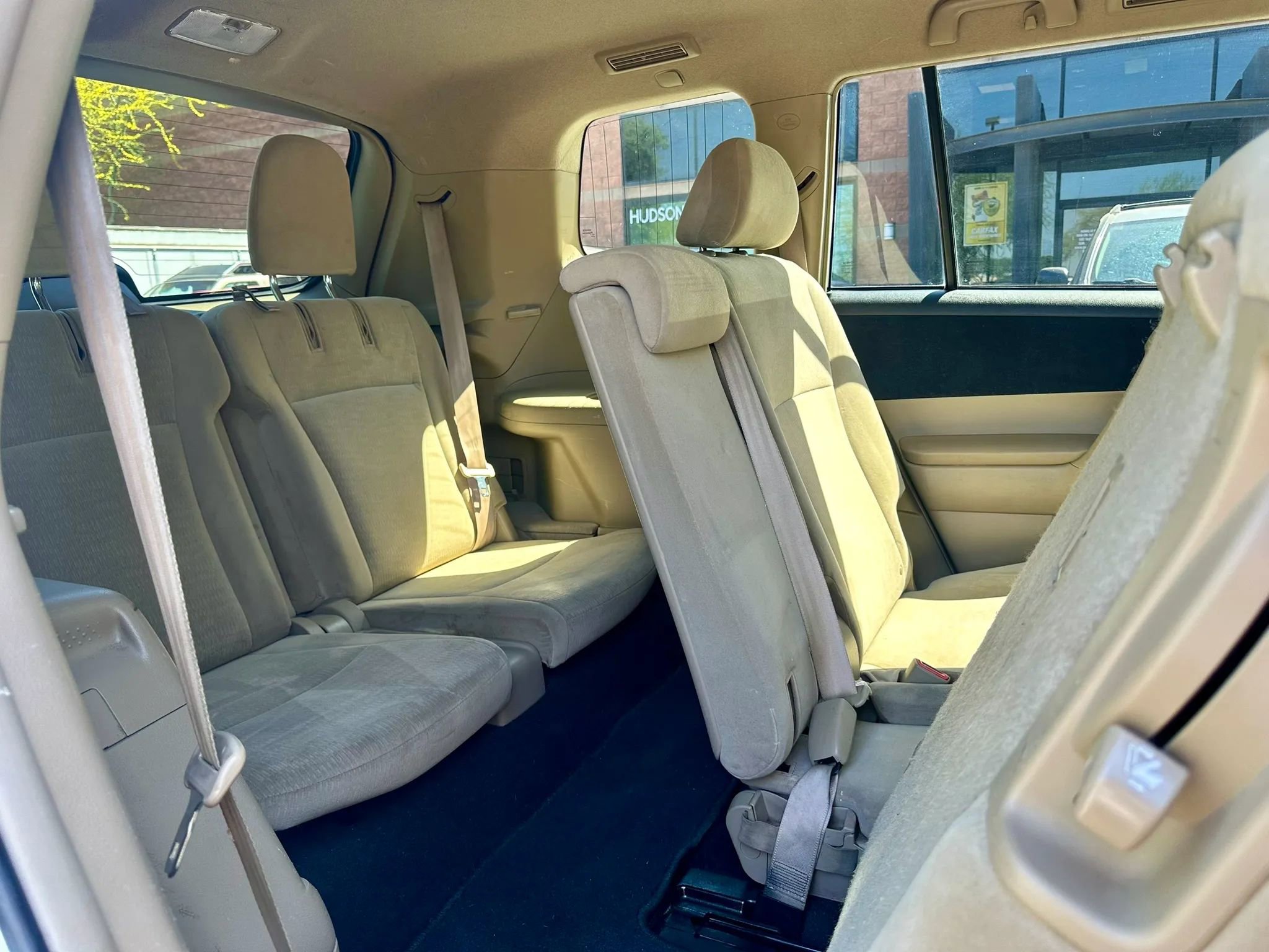 Used 2012 Toyota Highlander FWD w/ Tech Pkg image 17
