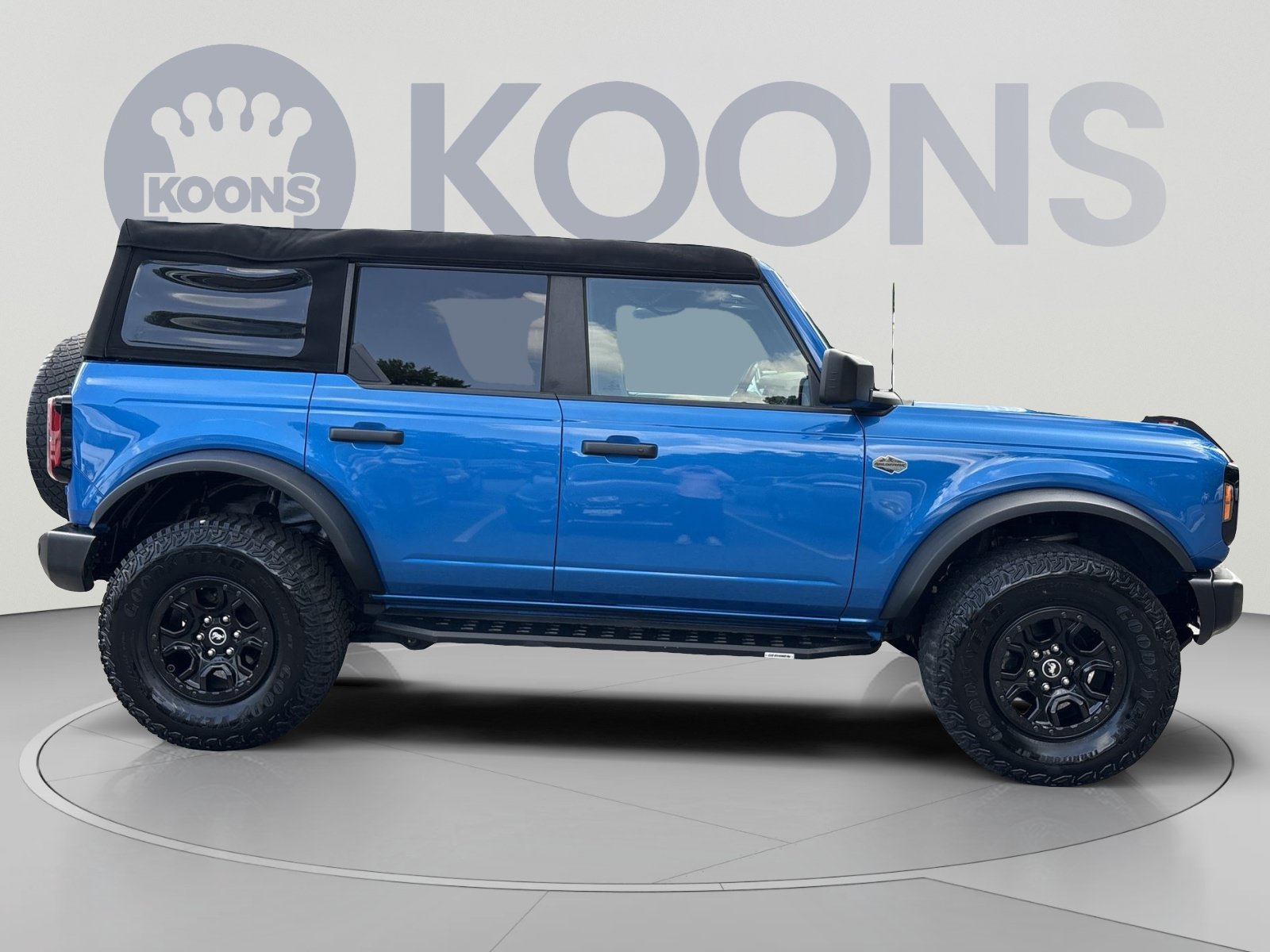 Used 2023 Ford Bronco Wildtrak AWD/4WD image 8