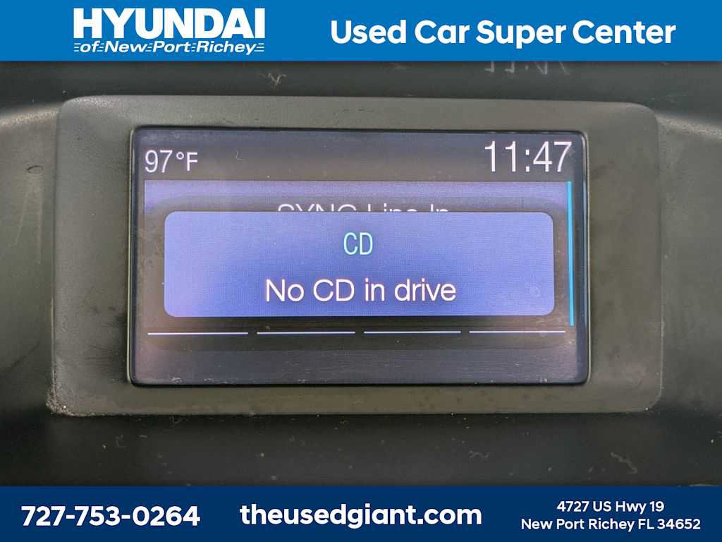 Used 2014 Ford Focus SE FWD image 22