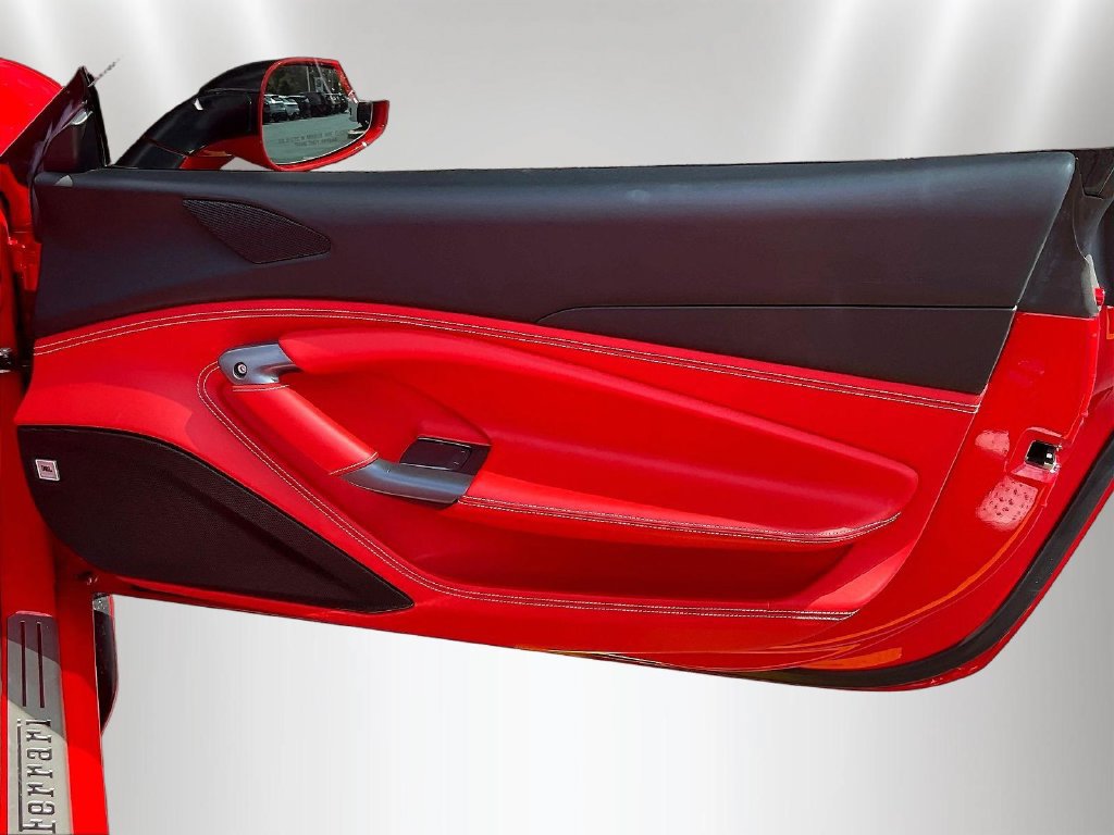 Used 2022 Ferrari F8 Tributo RWD image 23