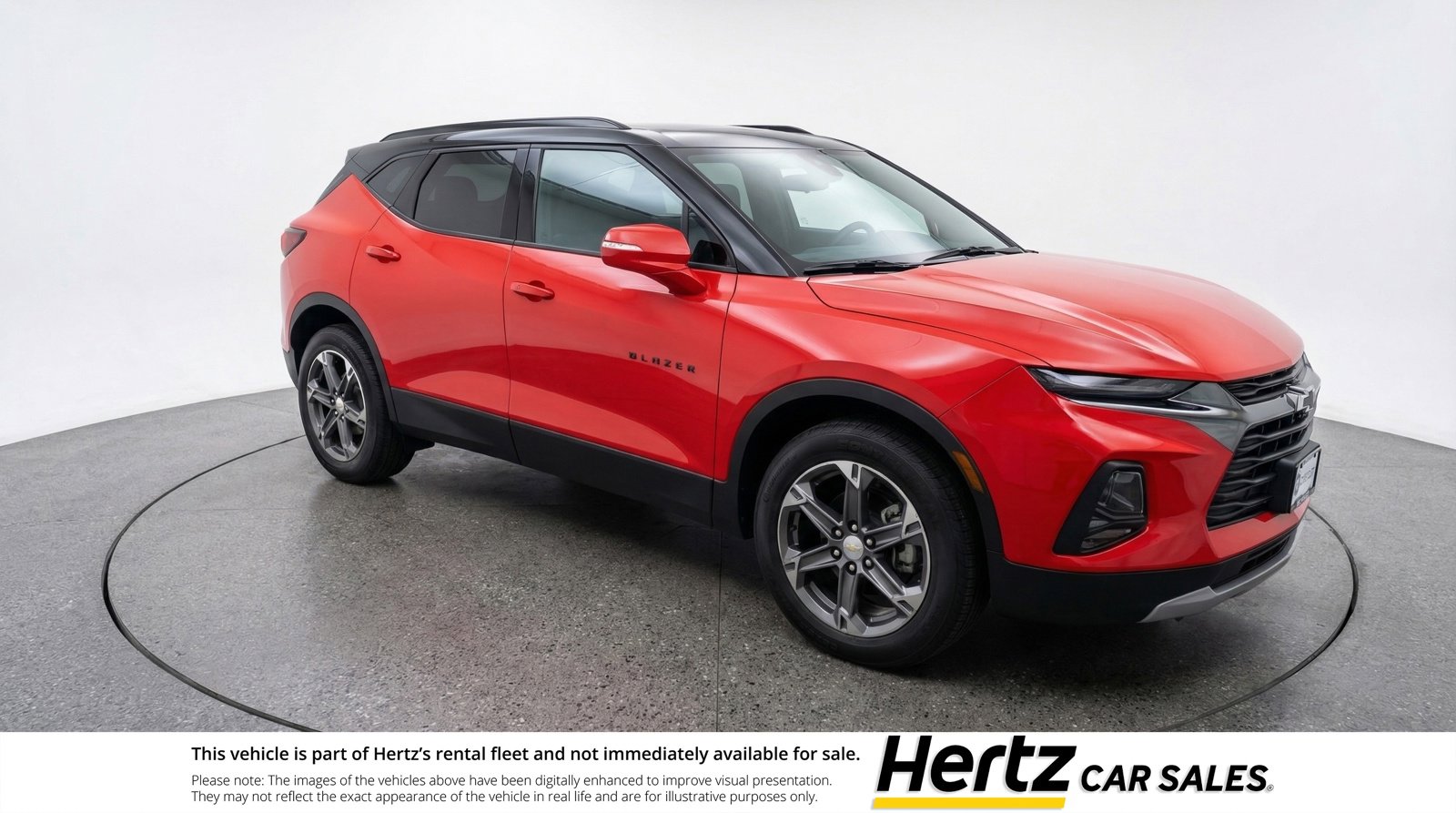 Used 2025 Chevrolet Blazer LT image 1