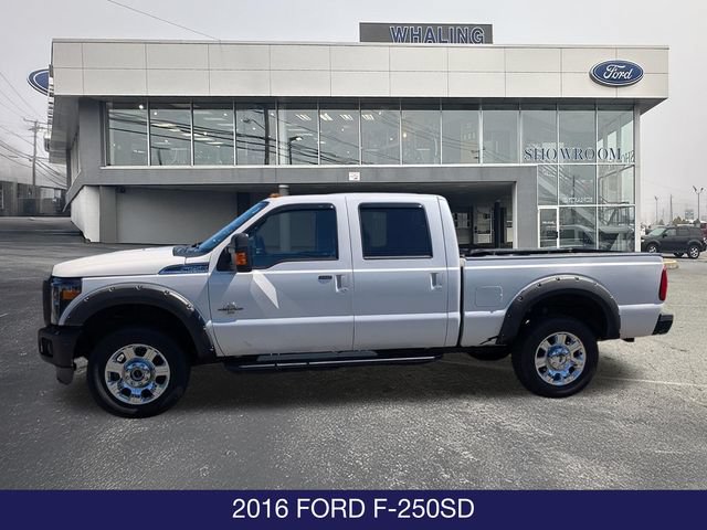Used 2016 Ford F250 Lariat w/ Lariat Ultimate Package AWD/4WD image 5