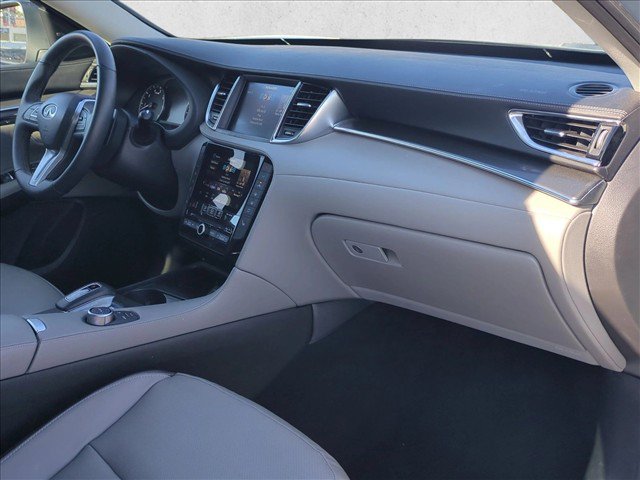 Certified 2025 INFINITI QX50 Luxe AWD/4WD image 22
