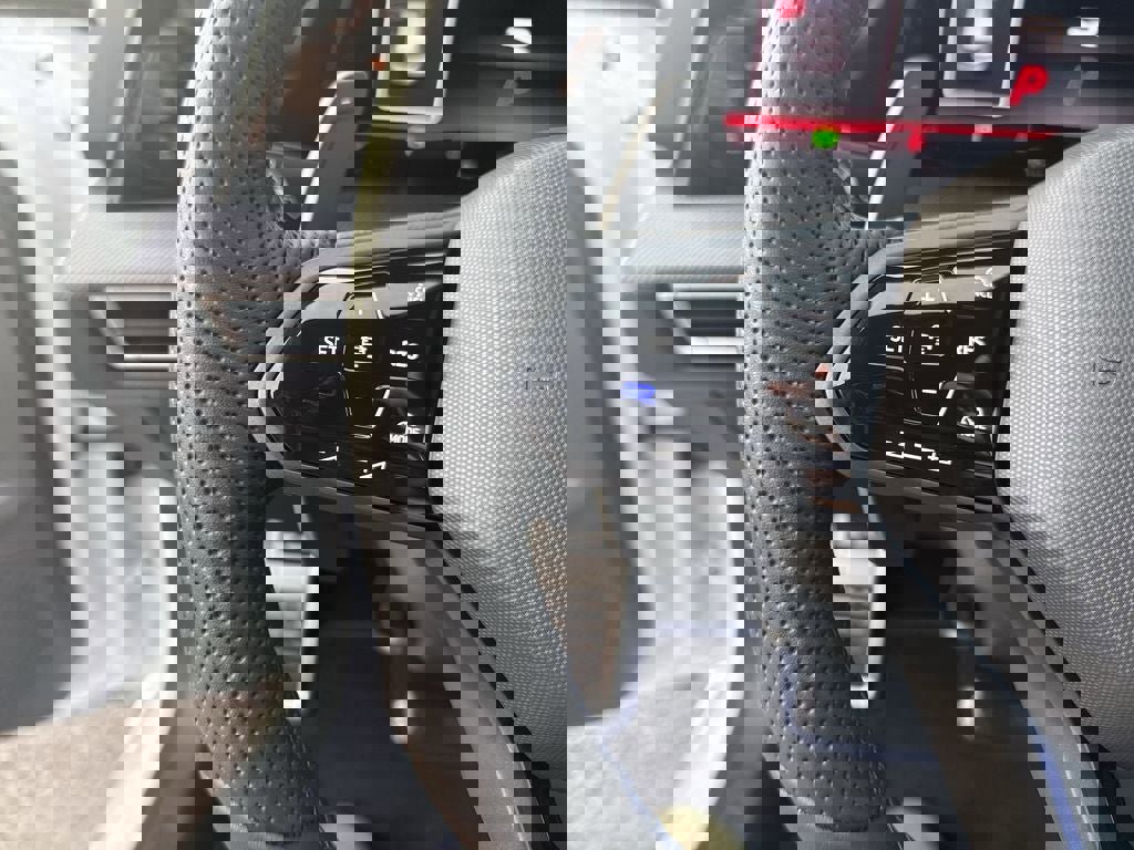 New 2026 Volkswagen Golf image 20