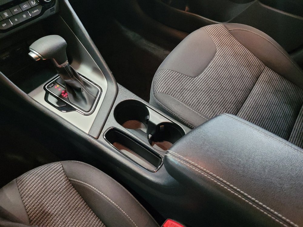 Used 2022 Kia Niro LX FWD image 26