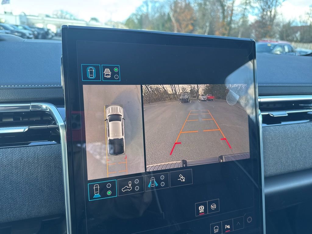 New 2026 GMC Sierra EV Elevation w/ LPO, Elevation Dark Package AWD/4WD image 18