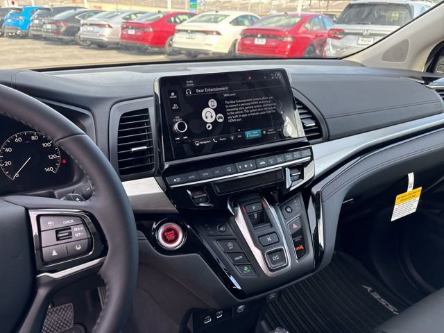 New 2026 Honda Odyssey Touring image 14