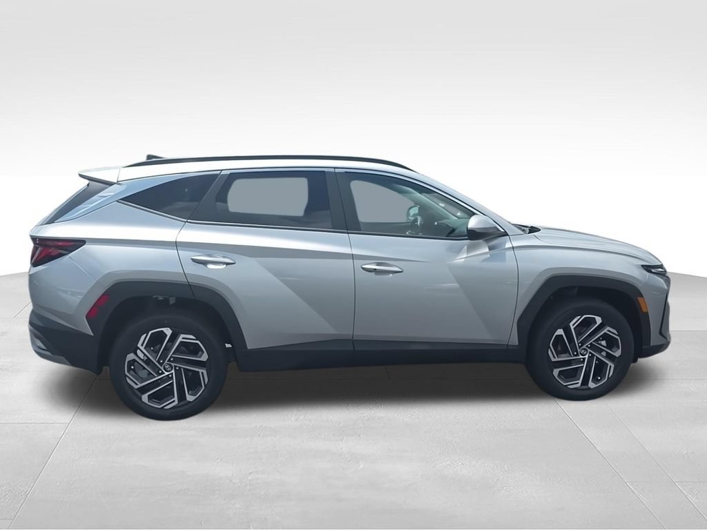 New 2026 Hyundai Tucson SEL Plus AWD/4WD image 9