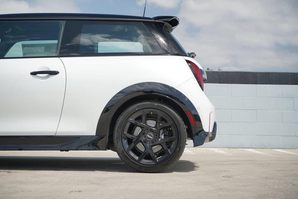 New 2026 MINI Cooper S FWD image 4
