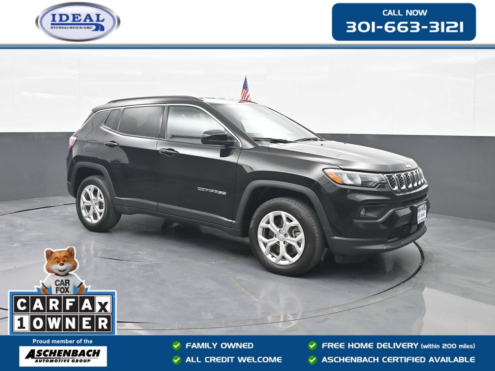 Used 2024 Jeep Compass Latitude AWD/4WD image 1