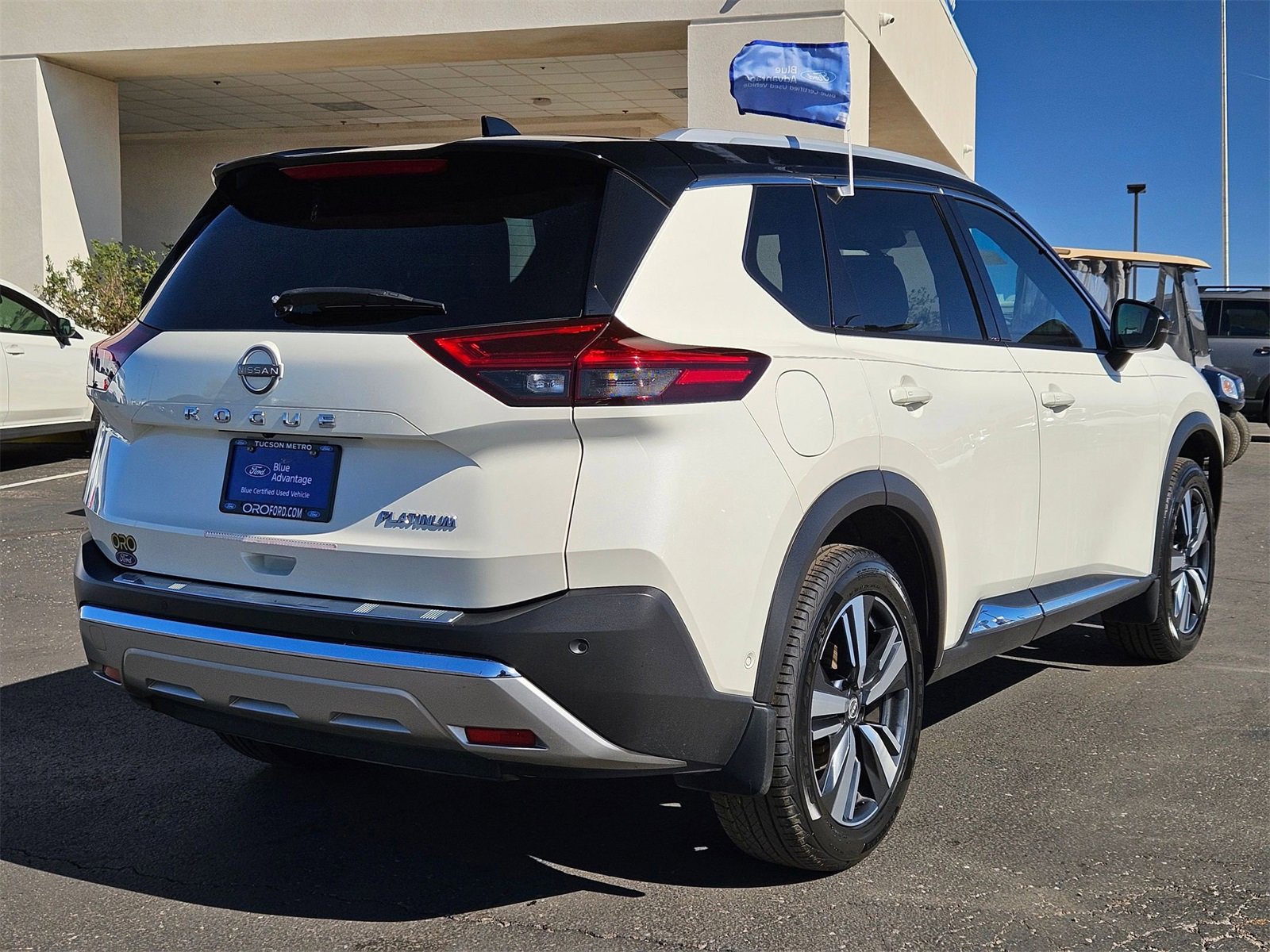 Used 2023 Nissan Rogue Platinum w/ Platinum Premium Package image 5