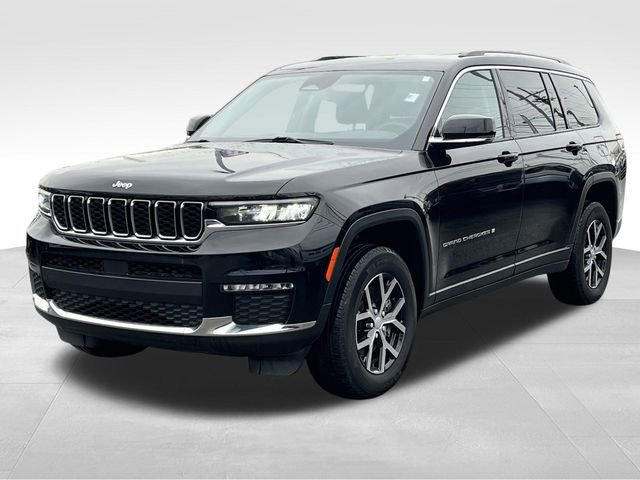 Used 2023 Jeep Grand Cherokee L Limited image 3