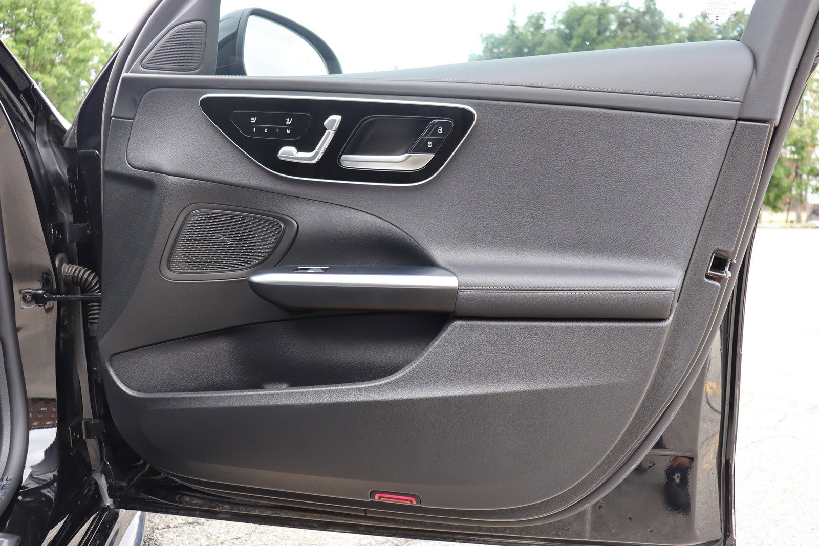 Used 2023 Mercedes-Benz C 43 AMG 4MATIC Sedan image 38